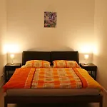 Govienna Luxury Oldtown Apartment